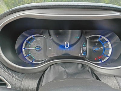 2024 Chrysler Pacifica Hybrid Select FWD