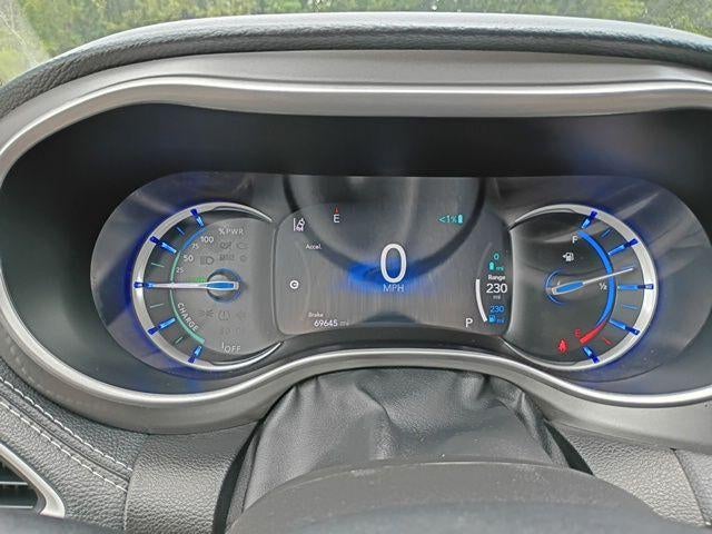 2024 Chrysler Pacifica Hybrid Select FWD