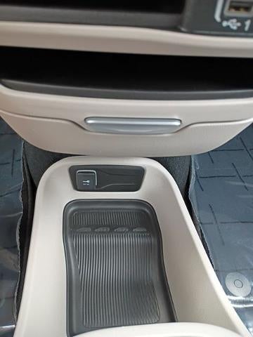 2024 Chrysler Pacifica Hybrid Select FWD