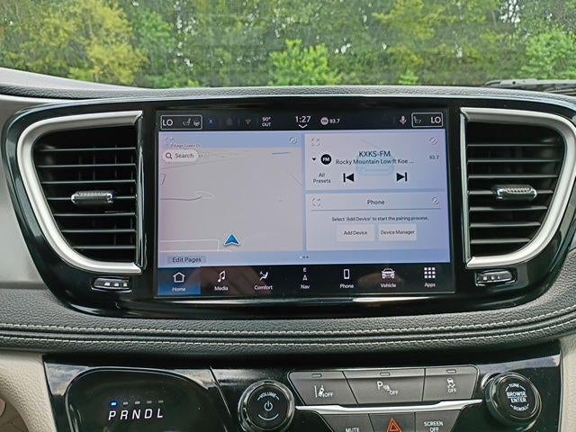 2024 Chrysler Pacifica Hybrid Select FWD