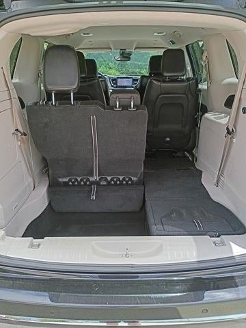 2024 Chrysler Pacifica Hybrid Select FWD