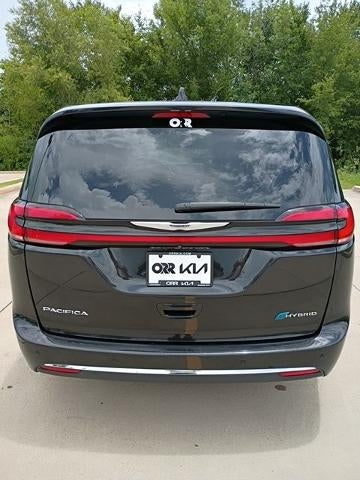 2024 Chrysler Pacifica Hybrid Select FWD
