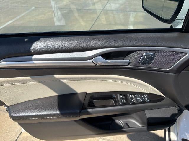 2014 Ford Fusion 4dr Sdn Titanium FWD