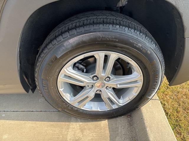 2024 GMC Terrain FWD 4dr SLE
