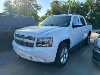 2010 Chevrolet Avalanche 2-Wheel Drive LT