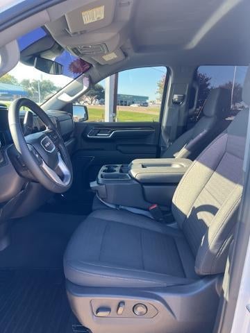 2024 GMC Sierra 1500 Crew Cab Short Box 2-Wheel Drive Elevation