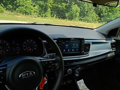 2019 Kia Rio 5-Door S Auto