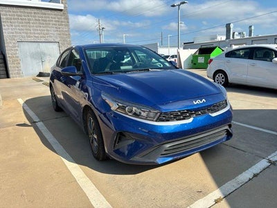 2024 Kia Forte LXS IVT