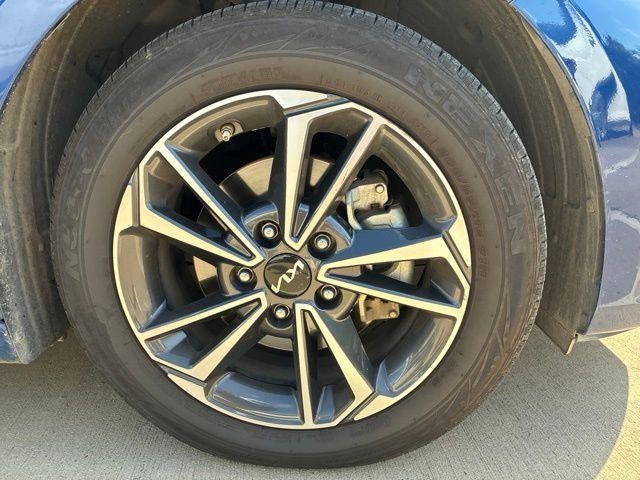2024 Kia Forte LXS IVT