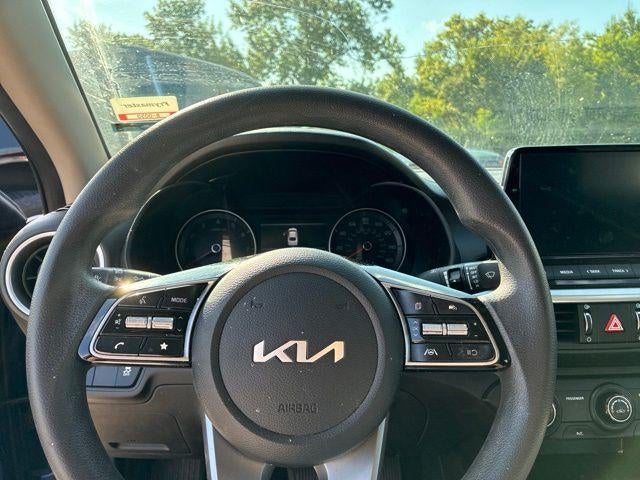 2024 Kia Forte LXS IVT