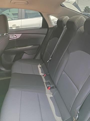 2023 Kia Forte LXS IVT