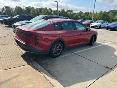 2025 Kia K4 LXS FWD