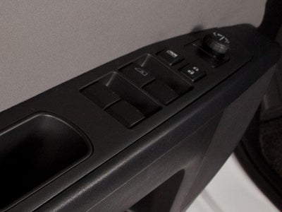2012 Nissan Sentra 4dr Sdn I4 CVT 2.0 SR