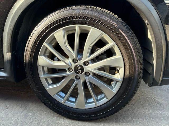 2023 INFINITI QX50 LUXE AWD