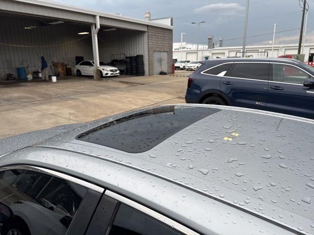 2019 Toyota Camry Hybrid SE CVT (Natl)
