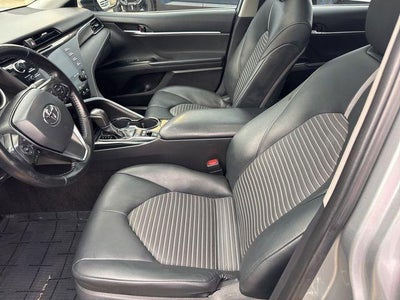 2019 Toyota Camry Hybrid SE CVT (Natl)