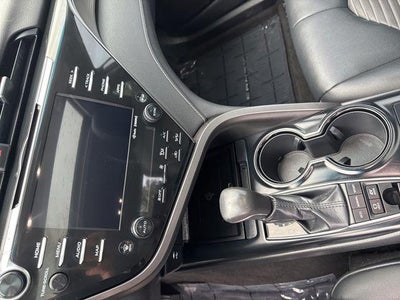 2019 Toyota Camry Hybrid SE CVT (Natl)