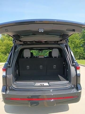 2022 Lincoln Navigator Reserve 4x2