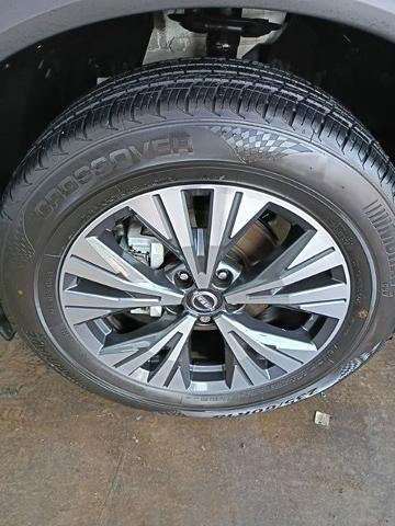 2023 Nissan Rogue FWD SV *Ltd Avail*