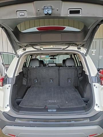 2023 Nissan Rogue FWD SV *Ltd Avail*