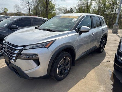 2024 Nissan Rogue FWD SV