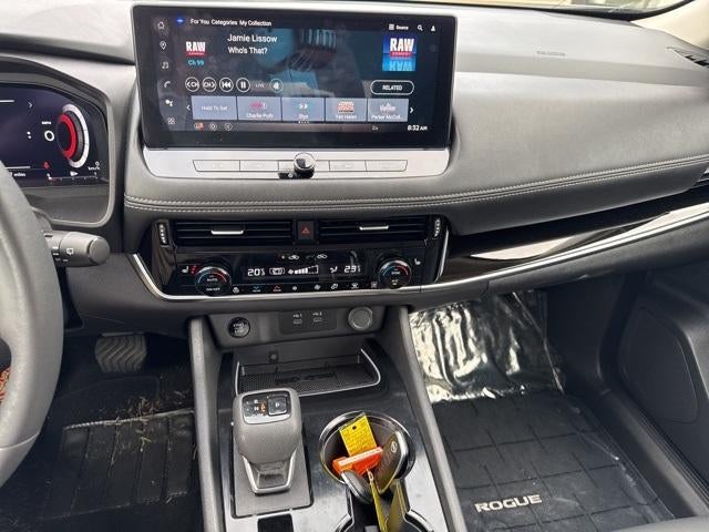 2024 Nissan Rogue FWD SL