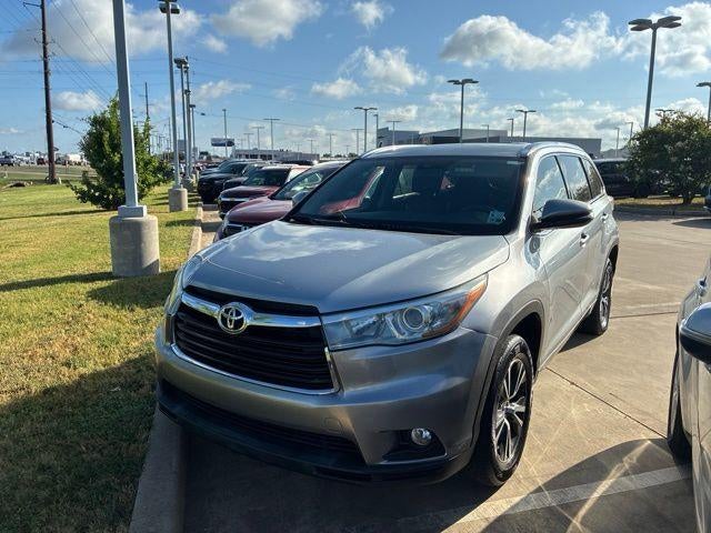 2016 Toyota Highlander FWD 4dr V6 XLE (Natl)