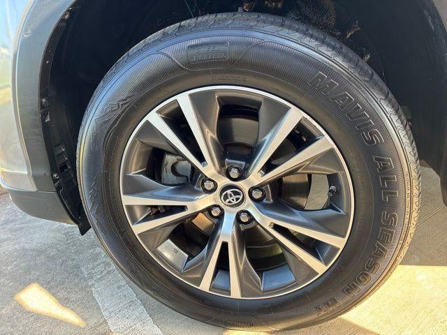 2016 Toyota Highlander FWD 4dr V6 XLE (Natl)