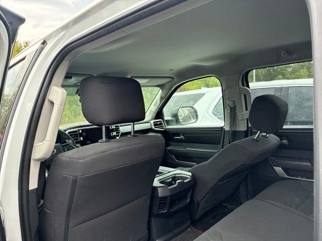 2022 Toyota Tundra 2WD 2WD SR5 CrewMax 5.5' Bed (SE)