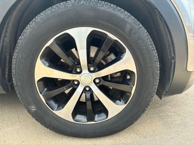 2016 Kia Sorento FWD 4dr 3.3L EX