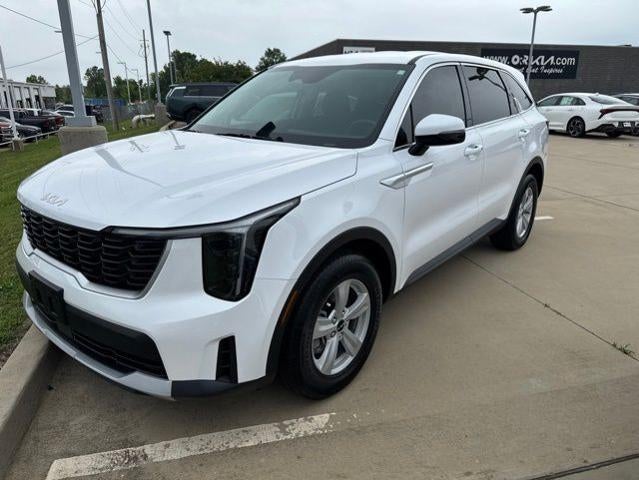 2025 Kia Sorento LX FWD