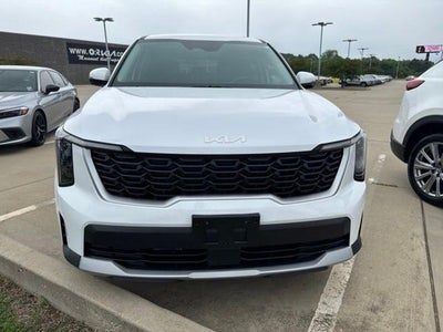 2025 Kia Sorento LX FWD