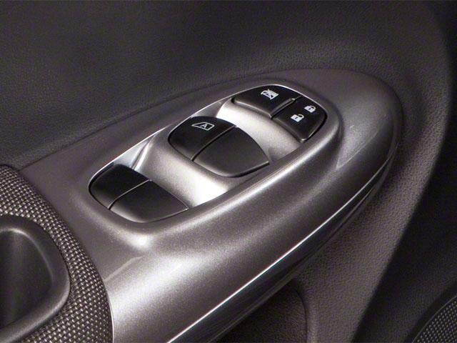 2013 Nissan JUKE 5dr Wgn CVT S FWD