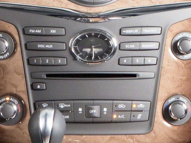 2011 INFINITI QX56 2WD 8-passenger