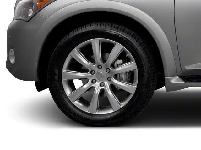 2011 INFINITI QX56 2WD 8-passenger