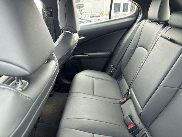 2023 Lexus UX 250h Premium FWD