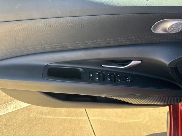 2024 Hyundai ELANTRA SEL IVT