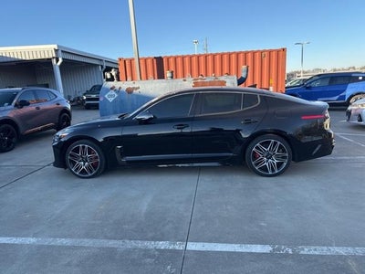 2022 Kia Stinger GT1 RWD