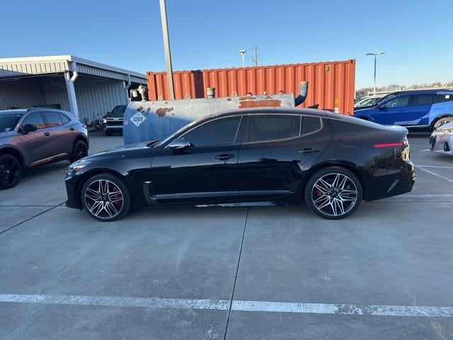 2022 Kia Stinger GT1 RWD