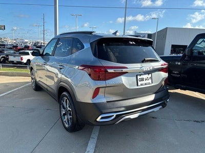 2023 Kia Seltos EX IVT AWD