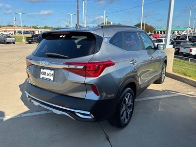 2023 Kia Seltos EX IVT AWD