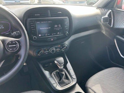 2025 Kia Soul LX FWD