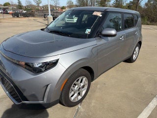 2025 Kia Soul LX FWD