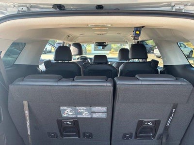 2023 Kia Carnival LX FWD w/Seat Pkg
