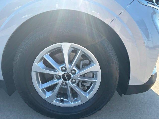2023 Kia Carnival LX FWD w/Seat Pkg
