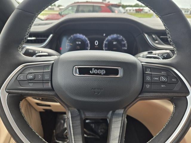 2025 Jeep Grand Cherokee Limited 4x4