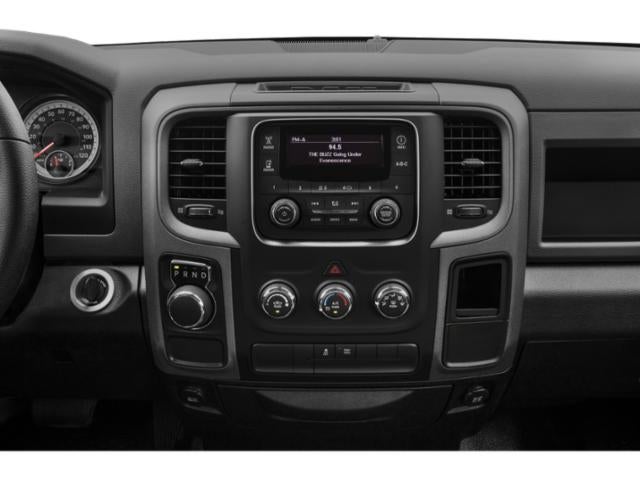 2014 RAM 1500 4WD Crew Cab 5.7 Ft Box Express