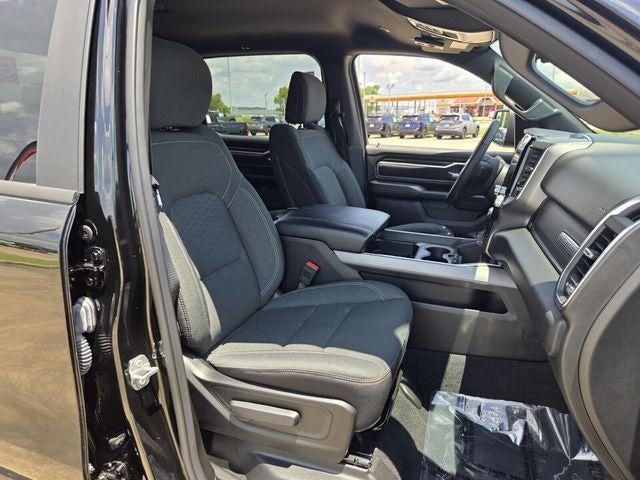2025 RAM 1500 Big Horn 4x4 Crew Cab 5'7" Box