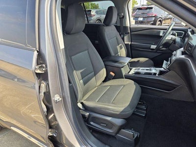 2023 Ford Explorer XLT RWD