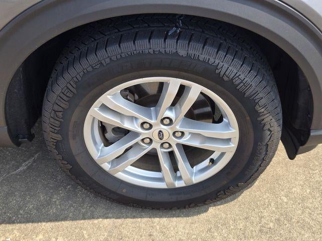 2023 Ford Explorer XLT RWD